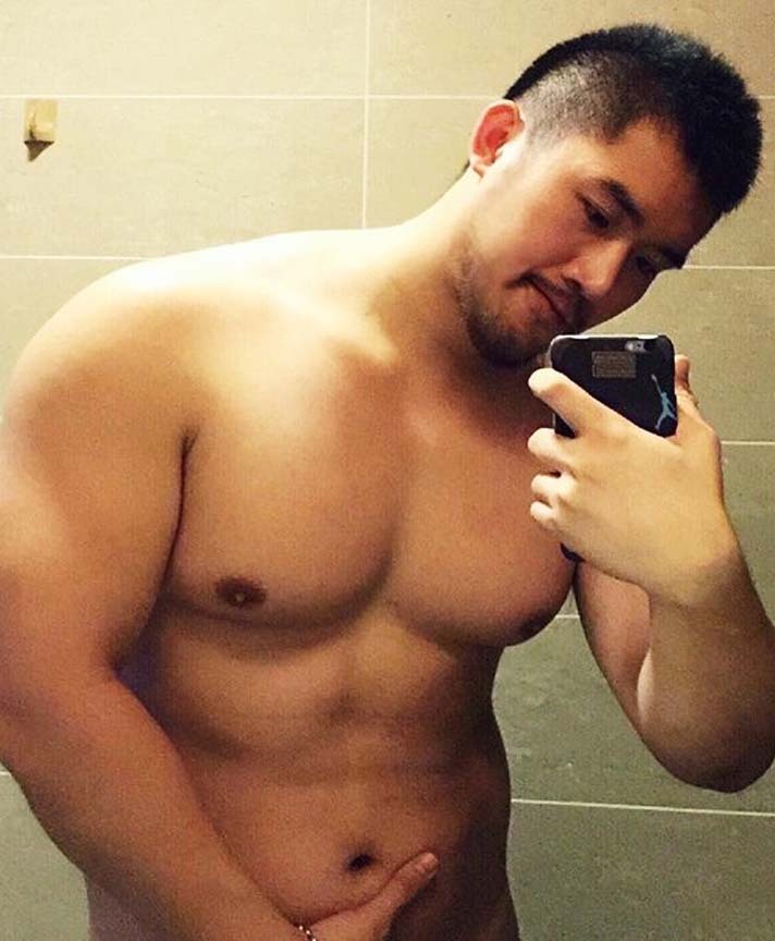 Viva!Asian hunks!