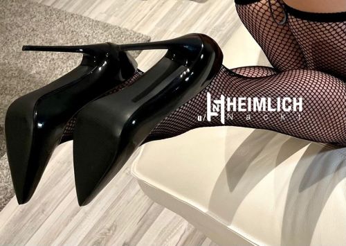 Stöckelschuhe high heels Strümpfe Stockings #mesh #Stöckelschuhe #highheels #stockings #strümpfe #sw