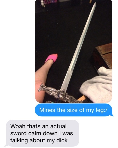 fandomgirlfellthrougharoof: the-queen-of-the-cats: Shut em down straightwhiteboystexting #rolemodel