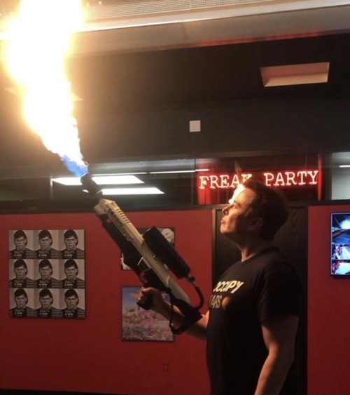 (Not a) Flamethrower Daddy <3