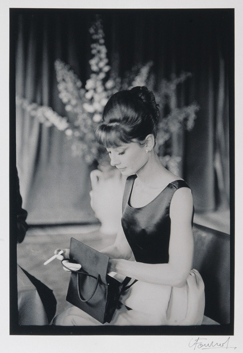 :
“ Audrey Hepburn photographed by Luc Fournol in Paris, 1962. ”