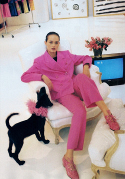 fashionanimal:Amber Valletta by Gilles Bensimon for Elle US February 1995