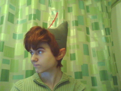 (yes, i like silly facial expressions) More fun with the new Peter Pan wig, makeup, hat, and faces. 