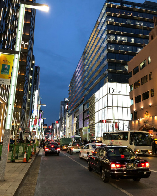 Tokyo Japan Ginza #tokyo #japan #ginza #holiday #tourist #tourism #semester #beautiful #night #night