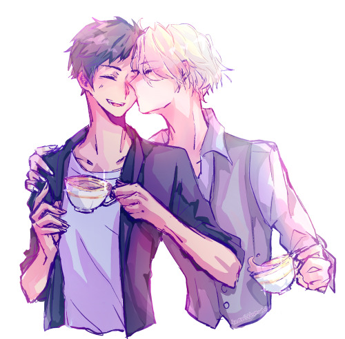 teawithmochi:got infected by these homoerotic teacup jewelry boyfriends