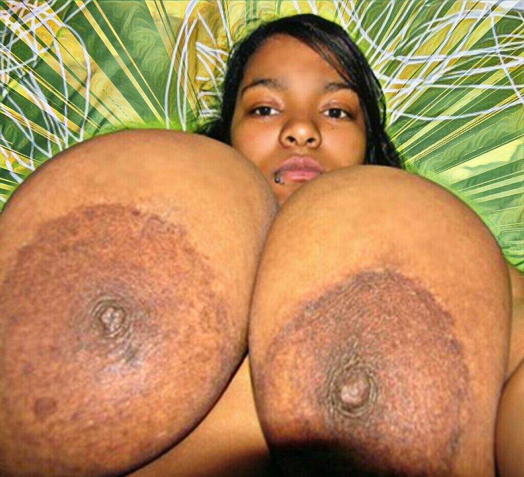 mrtittycityy:  @nicoleofthedeadxxx 😍😍😍😍😘 lawd have mercy! You my favorite