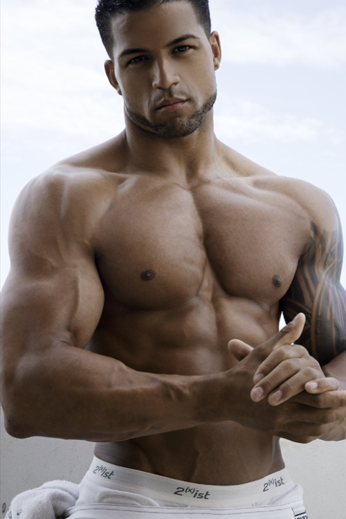 favhob:  blacktexassmuscle:     Model: Ryan J. Cole   My Favorite Hobby: http://favhob.tumblr.com 