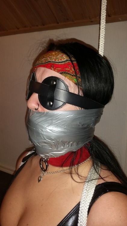 your-key-holder:By far that is my favorite type of blindfold. Aesthetically pleasing, while practically effective.