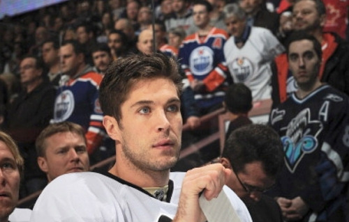 pensfan4lfe: Penguins in Edmonton: James Neal, Taylor Pyatt, Robert Bortuzzo, Marc-Andre Fleury, Evg
