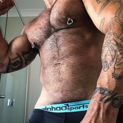 roganrichards:  🐗🐗🐗