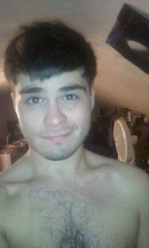 chillaxxed:  Ugh i tried to cut my bangs myself 