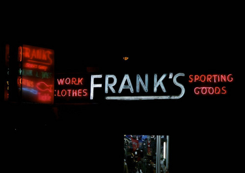 Frank&rsquo;sIn Tremont, the Bronx on East Tremont Avenue at Park Avenue Oh man, I am SO behind on P