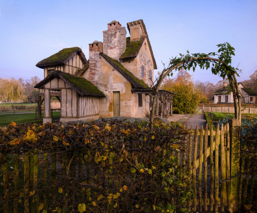 Porn photo travelthisworld:  The Queen’s Hamlet Chateau