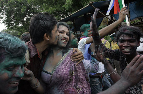 suicideblonde:viereckige-augen:inothernews:A WRONG RIGHTED Gay rights activists in Mumbai, India cel