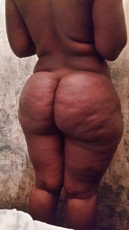 blackbootybonanza:  Ass!