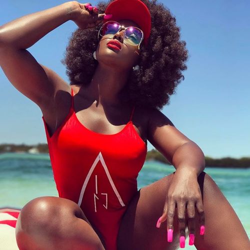 ecstasymodels:   Always Humble! But Don’t get it Twisted Im Still a Bad B#%!?    Swimsuit by   @alnclothingline , Shades by   @shadestique   Fashion & Hair Look by   @amaralanegraaln   