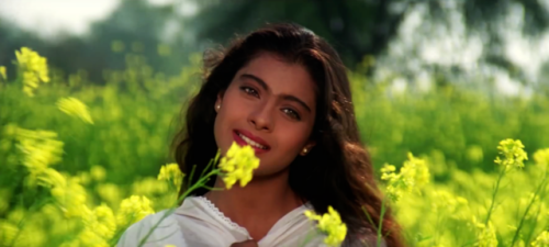 bollywoodscreencaps:Dilwale Dulhania Le Jayenge (1995)
