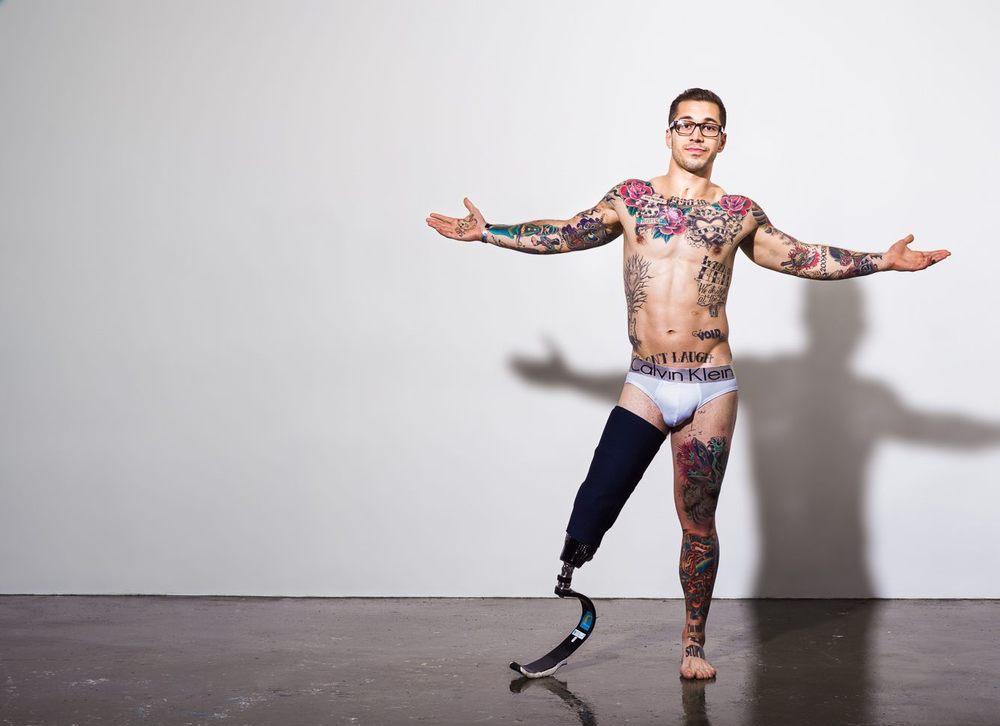   Alex Minsky Afghanistan veteran 24-year-old , Alex Minsky. Alex lost his leg when