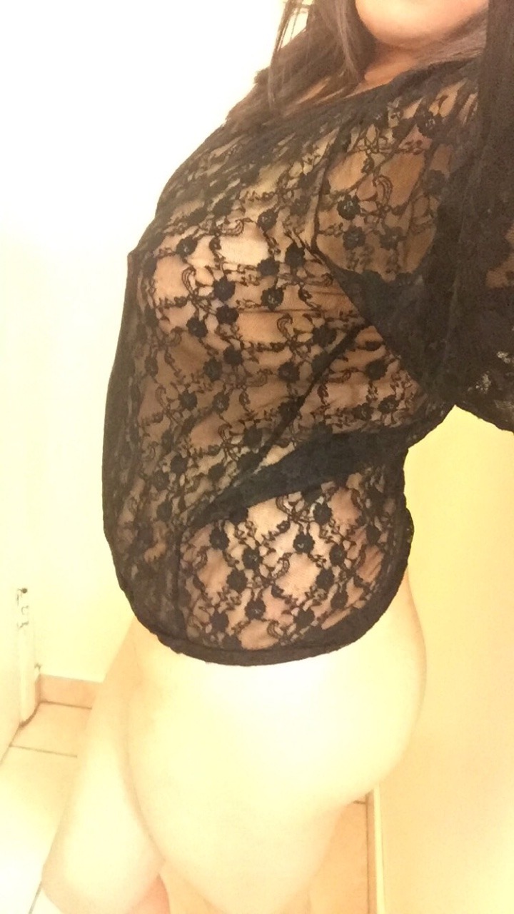 curvesallaround:  Wore this to work, but I took my bra off just for you 😘