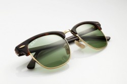 urbnite:  Ray Ban Clubmaster