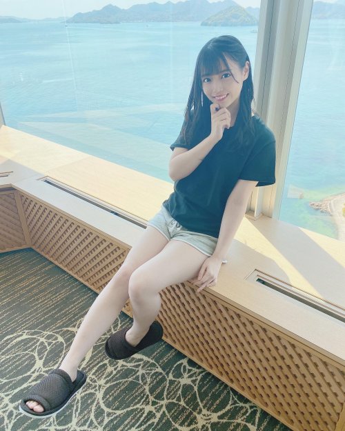 coordinate48:岩田 陽菜 - Twitter - Mon 11 May 2020  こういうナチュラルな部屋着好きなんでしょ？You guys love this kind of natural loungewear, do you? 