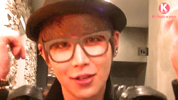 suspiciouslycurly:  Hanbyul being his usual self ★ 