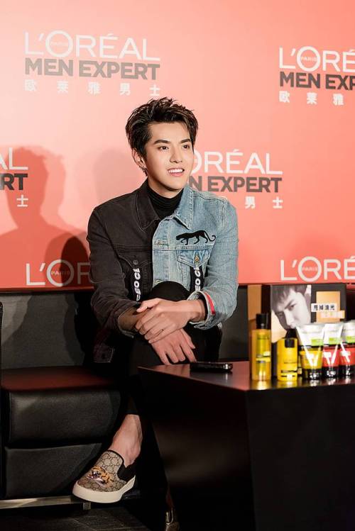 step by step — Conversing face to face with Kris Wu, I wanted to