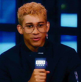 clizzys: endless gifs of my sparkle son (ﾉ◕ヮ◕)ﾉ*:･ﾟ✧