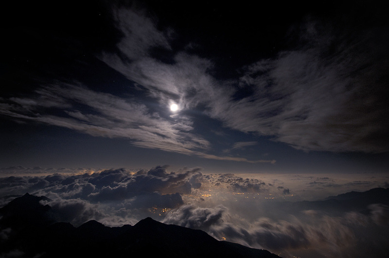 nubbsgalore:  photos by roberto bertero from mount rocciamelone in italy’s susa