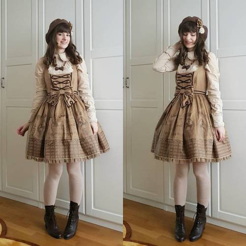 pinkgothduplica: Today we have a small #lolitameetup #ootd #angelicpretty #chocolate #lenahoschek #e
