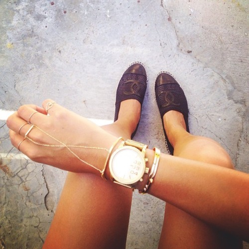 illusionide:  lacedpetals:  v-anilla—daisies:  more rosy posts here ♡ ♡  ☽