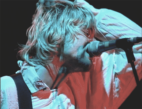 jaredlets: Kurt Cobain during “School” - live at Reading Festival (1992)