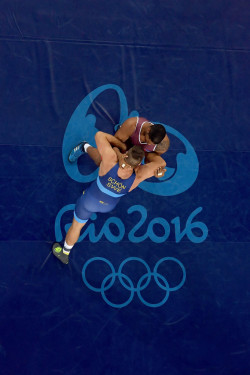 wrestlingisbest:  98kg semi-final  Yasmany Daniel Lugo Cabrera of Cuba against Carl Fredrik Stefan Schoen of Sweden  