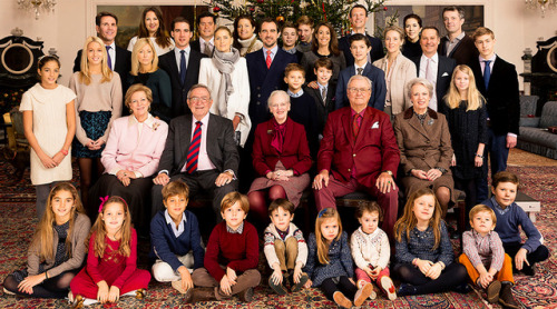 REIGNING DESCENDANTS OF KING CHRISTIAN IX AND QUEEN LOUISE OF DENMARKKING PHILIPPE I OF THE BELGIANS