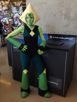 atomictiki:  hamstercosplay:  is that really garbage?photo taken by http://anime-twin.tumblr.com/  holy moly  &lt;3 &lt;3 &lt;3 &lt;3
