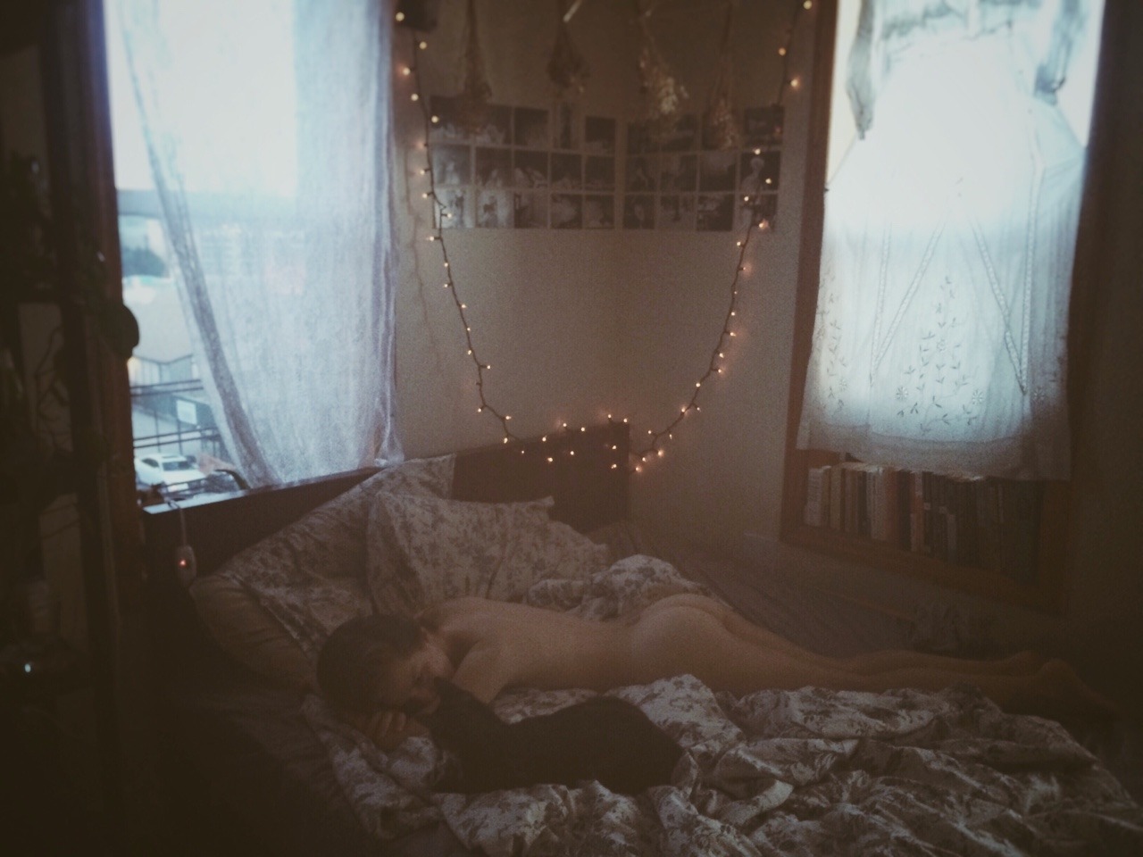 bunnyjennyphotos:  we napped all day yesterday.