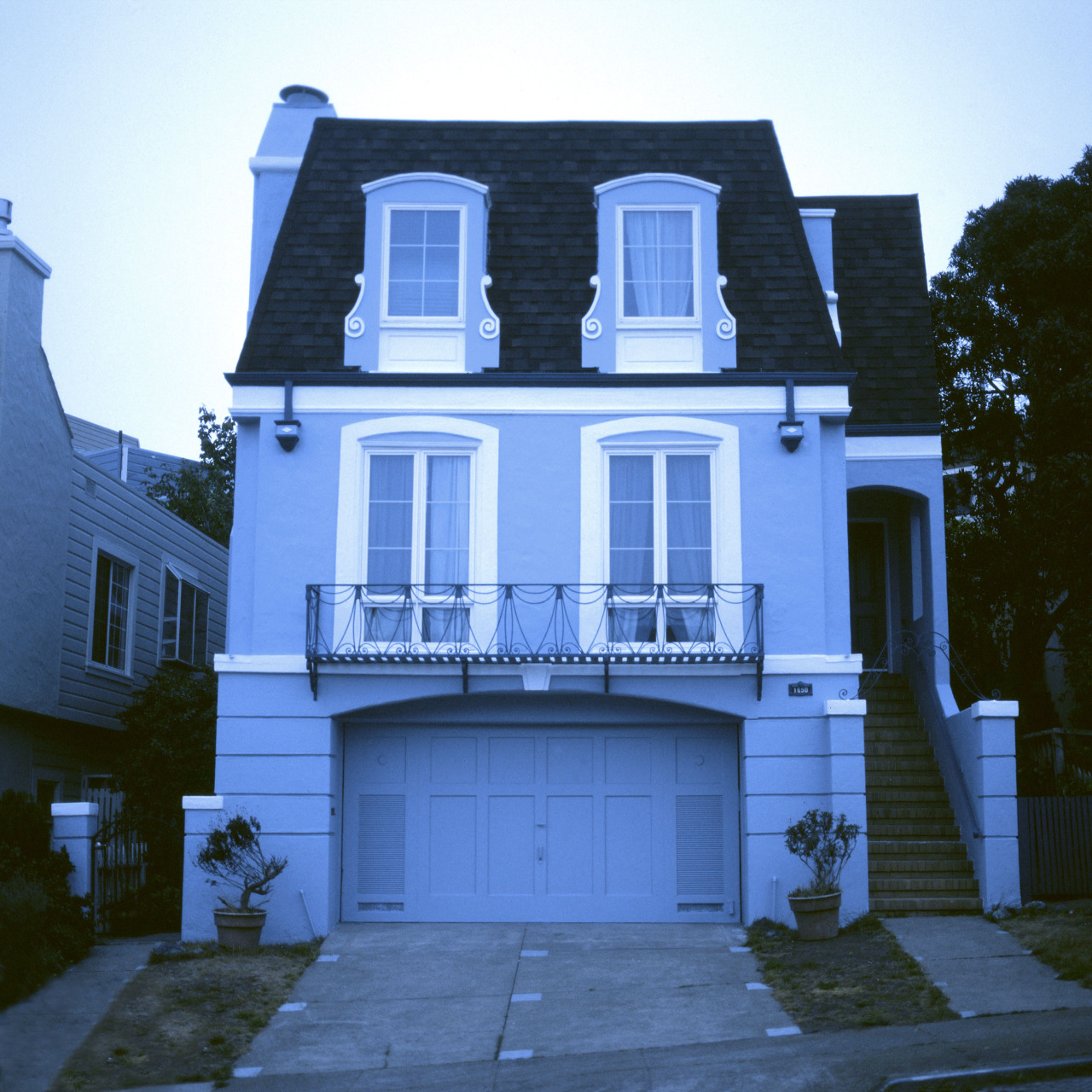 awwnuh:  Blue Houses of San Francisco 