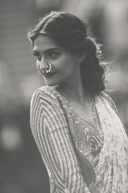 borntolooklikethis:  Meri Raniii