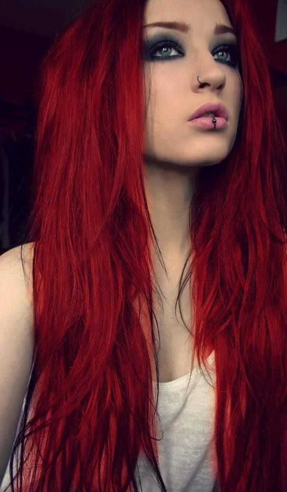 clarie-leelee:  Awesome Red Hair! 