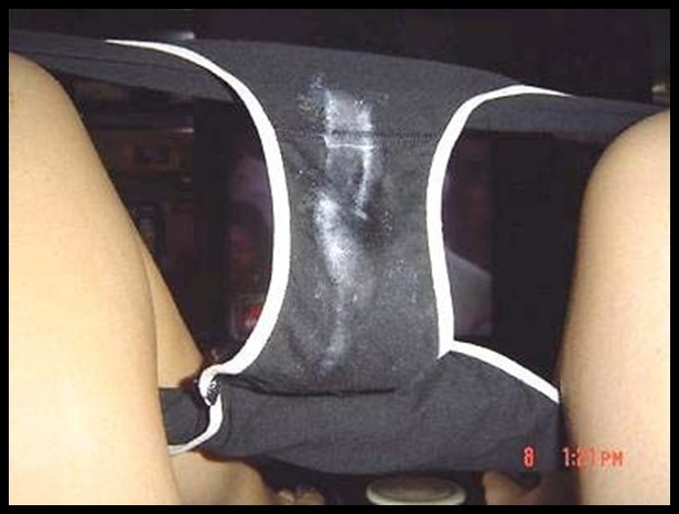 dirtypantysniffer:  I want to share those with you ! So fucking hot !
