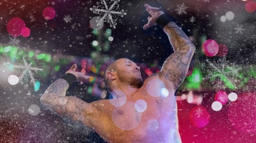 Some Christmas edits I did on the Viper Randy Orton ❄⛄