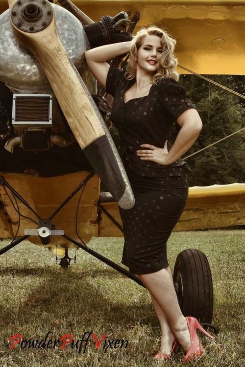 goddessofearthplus:  Elly Mayday.
