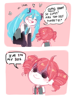 caspiess:  I, cannot believe that despite it being 2017 next week, drew a vocaloid comic