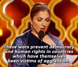 baawri:Anousheh Ansari (the first Muslim women to go to space) accepts the Oscar forBest Foreign Fil