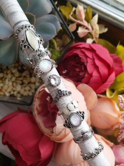 moonlitcreatures: ♥ You can grab these cute boho treasures over at moonlit-creatures.