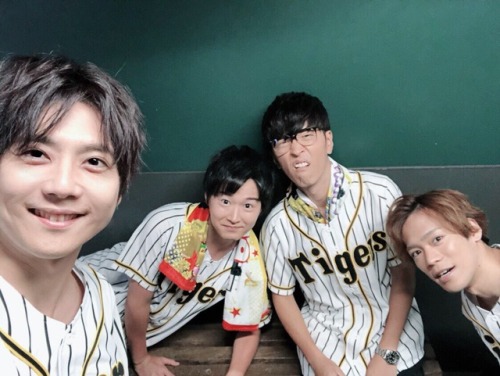 kaji-kyun:「Diamond no Ace」Hanshin Tigers Talk Show & First Pitch