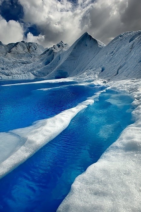 omgshowmetheworld:   Patagonia, Chile   