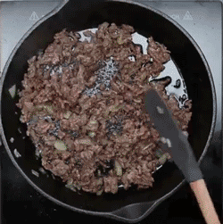 sizvideos:  This is how to make a delicious spaghetti pie - Full video