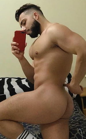 adictoalosculones:     Erlias 😲😳😍😈🍑👅🍆💦 