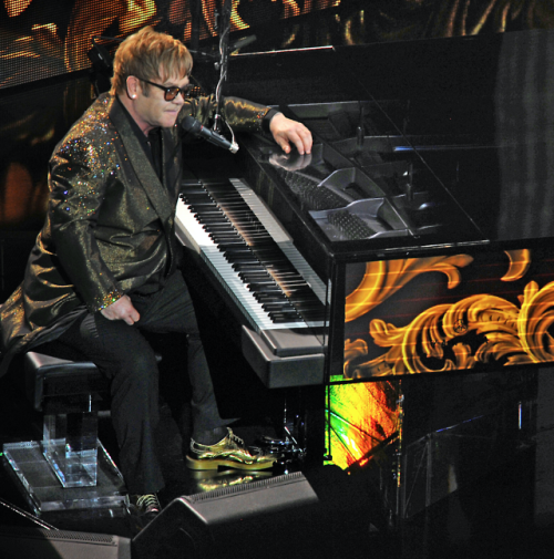 eltonjohn: Elton will bid farewell to Vegas this week, with the final shows of his record breaking r